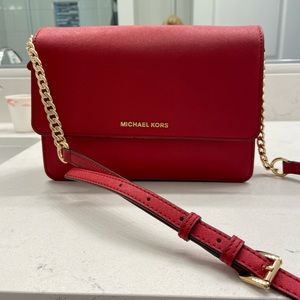 LIKE NEW MK Daniela Crossbody Bag!